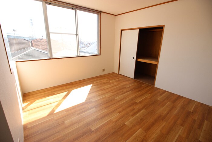 物件内観写真14　(居室)