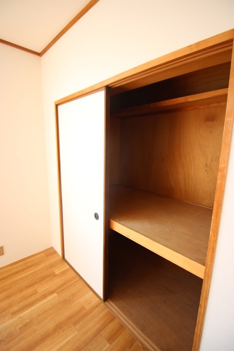 物件内観写真15　(収納)