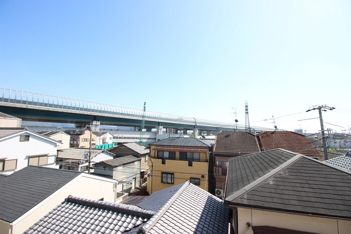 物件内観写真17　(室内からの展望)