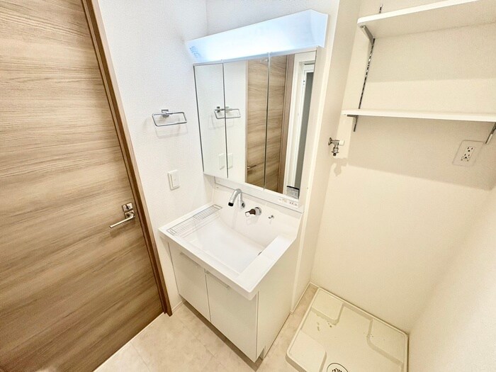 物件内観写真10　(洗面)