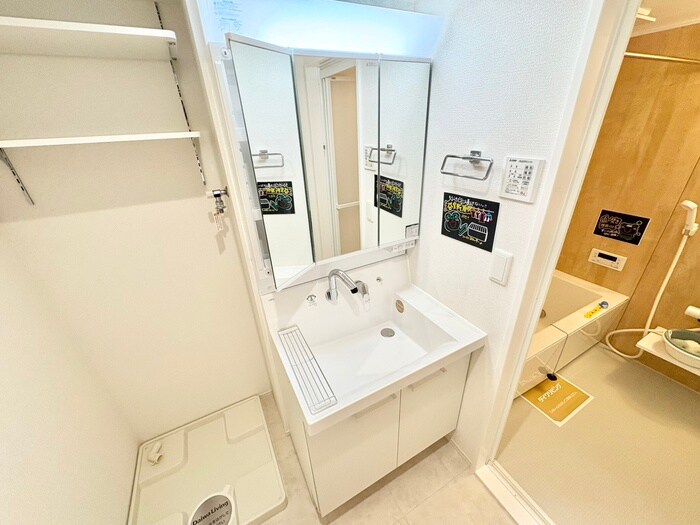 物件内観写真13　(洗面)