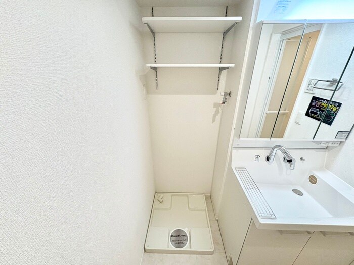 物件内観写真19　(洗濯機置場)