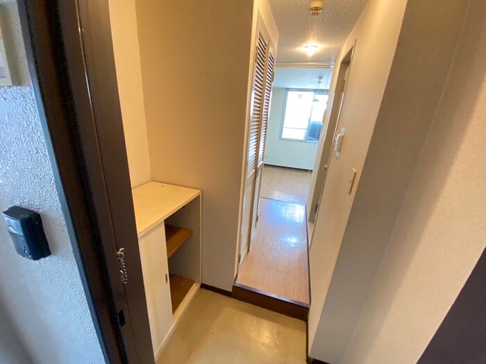 物件内観写真19　(廊下)