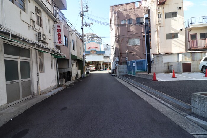 物件外観写真6　(周辺環境)