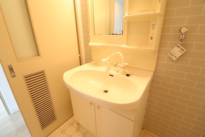 物件内観写真12　(洗面)