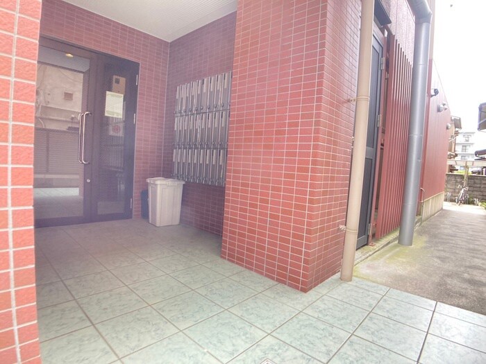 物件外観写真3　(建物設備)