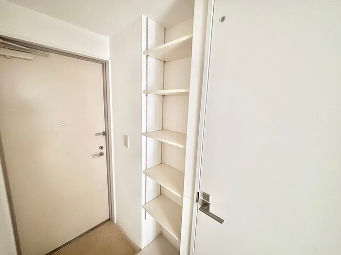 物件内観写真19　(靴箱)