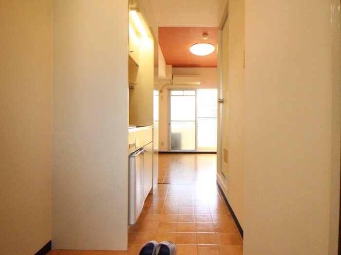 物件内観写真8　(廊下)