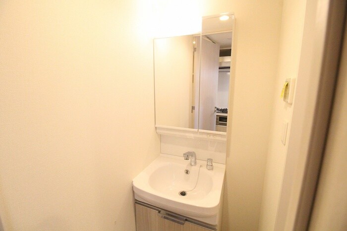 物件内観写真15　(洗面)