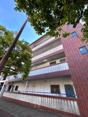 ＶＯＬ．１ワ－カ－外観写真
