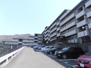 朝日プラザ生駒西二番館D棟(511)外観写真