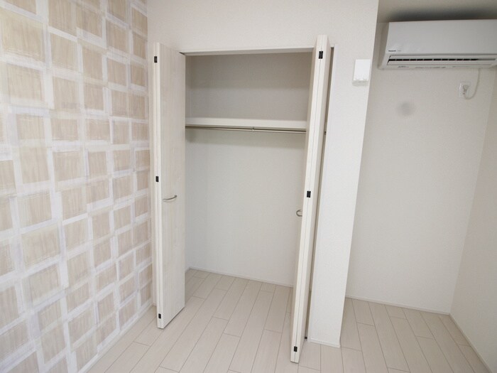物件内観写真12　(収納)