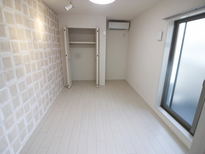 物件内観写真18　(居室)