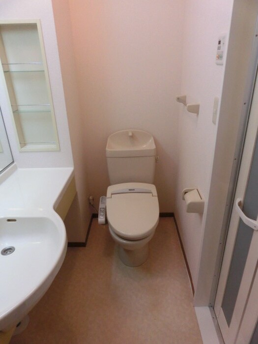 物件内観写真13　(トイレ)