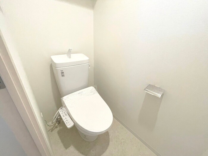 物件内観写真5　(トイレ)