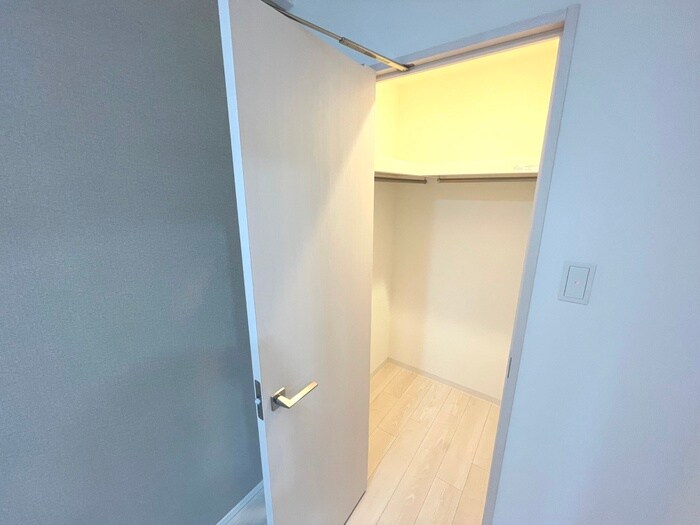 物件内観写真8　(収納)