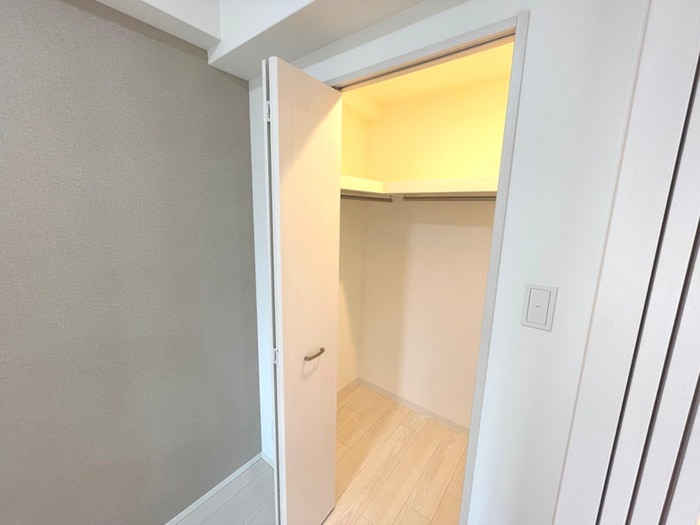 物件内観写真13　(収納)