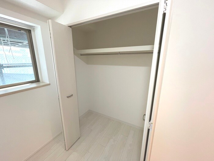 物件内観写真15　(収納)