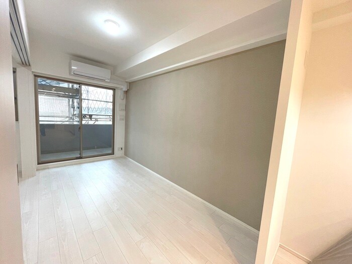 物件内観写真16　(室内からの展望)