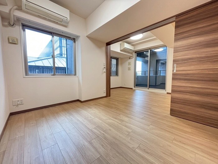 物件内観写真9　(居室)