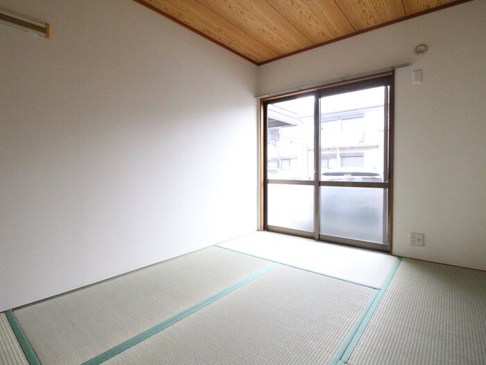 物件内観写真9　(居室)