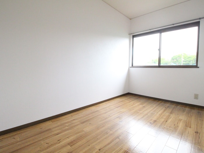 物件内観写真19　(居室)