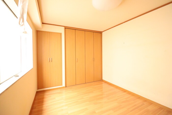 物件内観写真5　(居室)