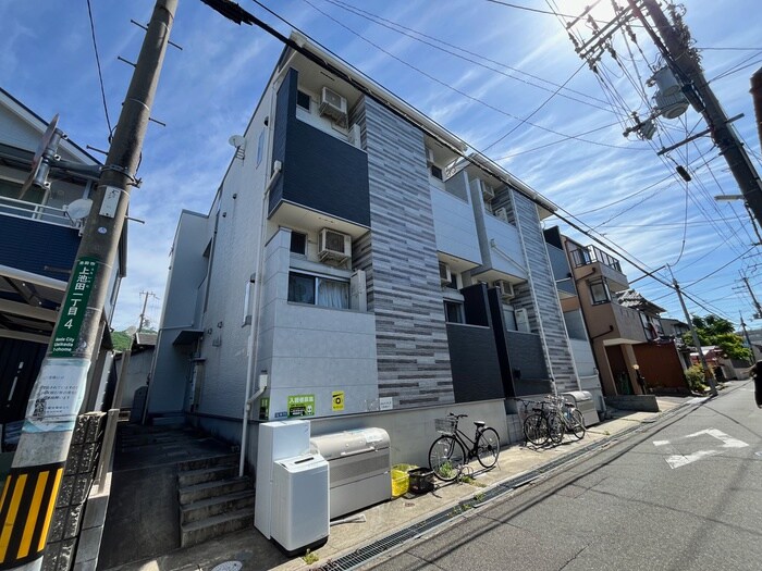 物件外観写真1　(外観写真)