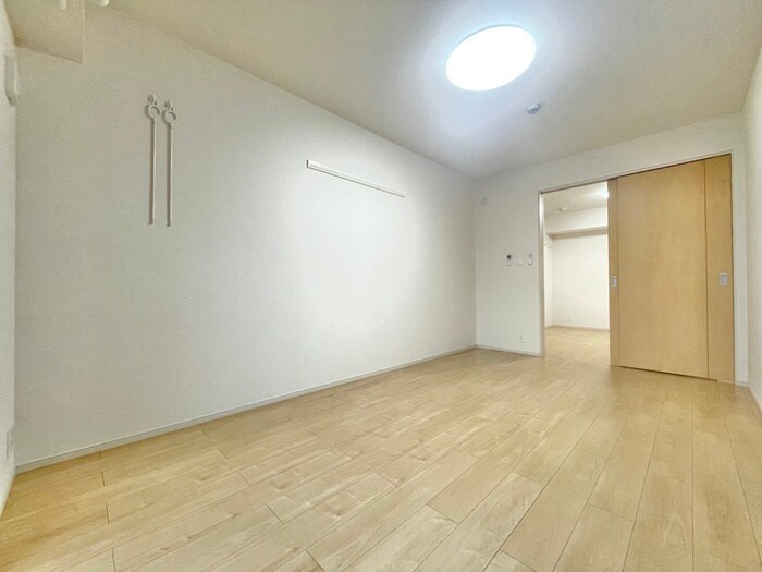 物件内観写真9　(居室)