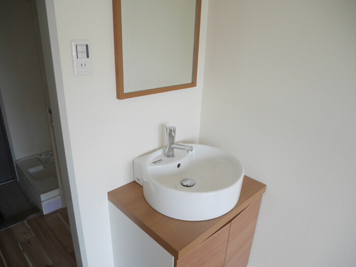 物件内観写真10　(洗面)