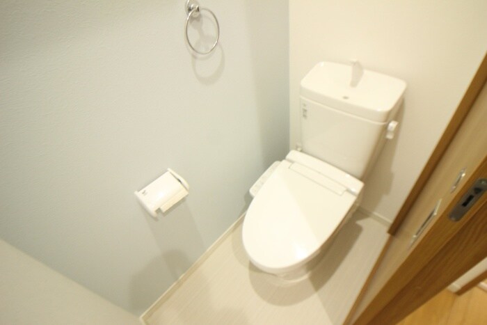 物件内観写真12　(トイレ)