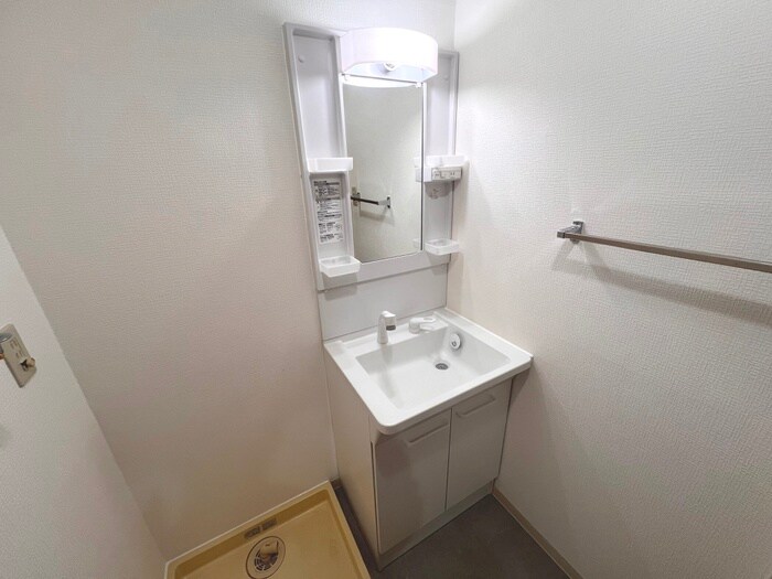 物件内観写真12　(洗面)