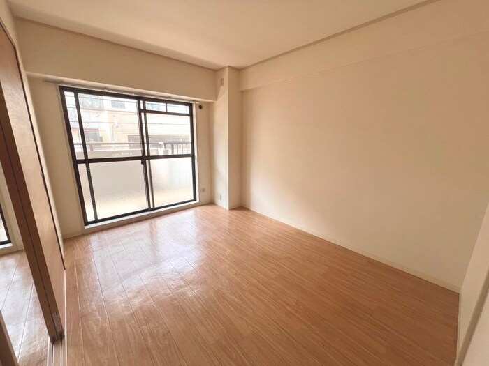 物件内観写真18　(居室)