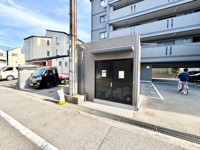 物件外観写真5　(外観写真)