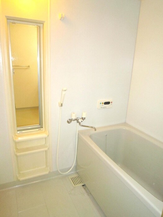 物件内観写真10　(バス／シャワールーム等)