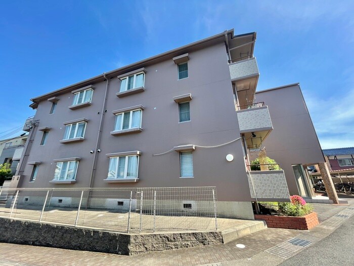 物件外観写真6　(外観写真)