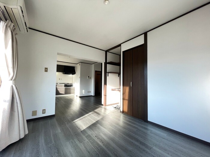 物件内観写真16　(居室)