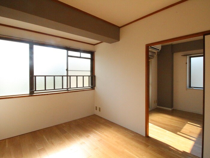 物件内観写真7　(居室)