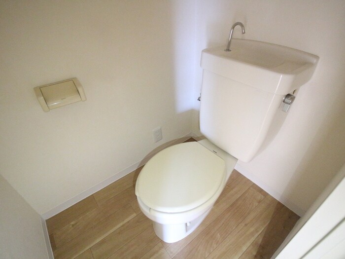 物件内観写真13　(トイレ)