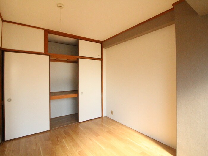 物件内観写真18　(居室)