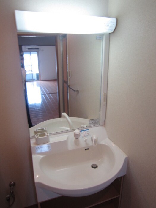 物件内観写真5　(洗面)