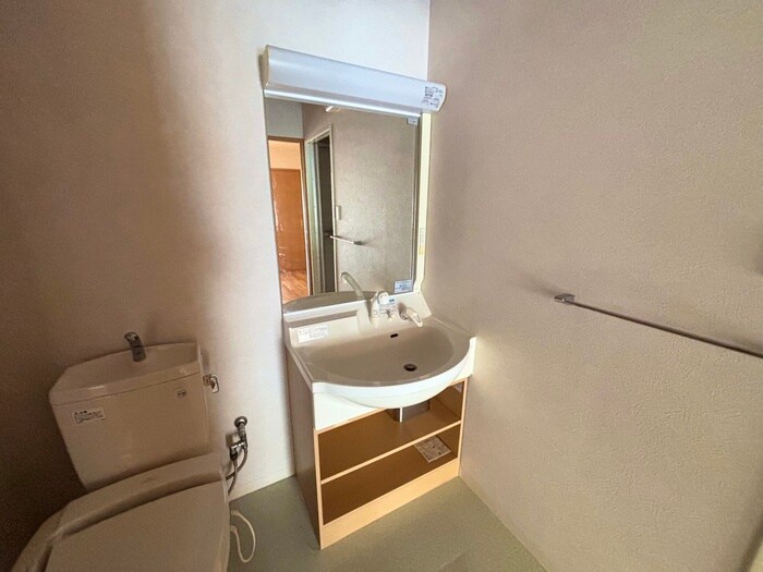 物件内観写真9　(洗面)