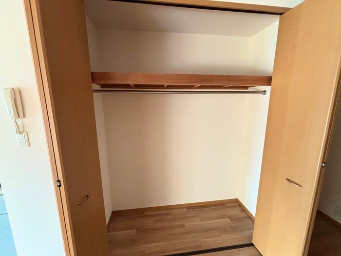 物件内観写真12　(収納)