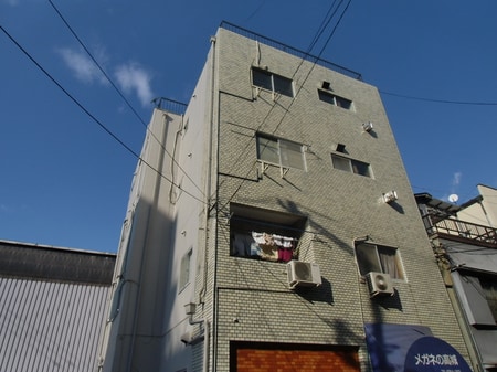 延山マンション外観写真