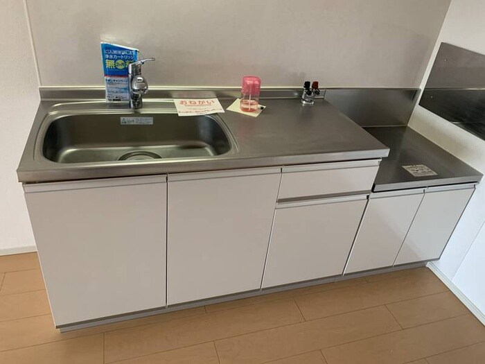 物件内観写真8　(キッチン)