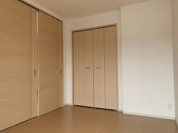 物件内観写真22　(居室)