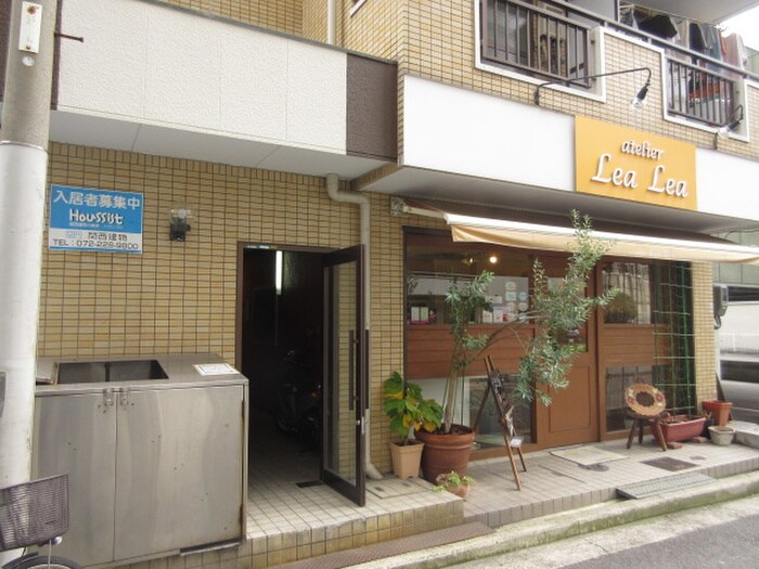 物件外観写真6　(外観写真)