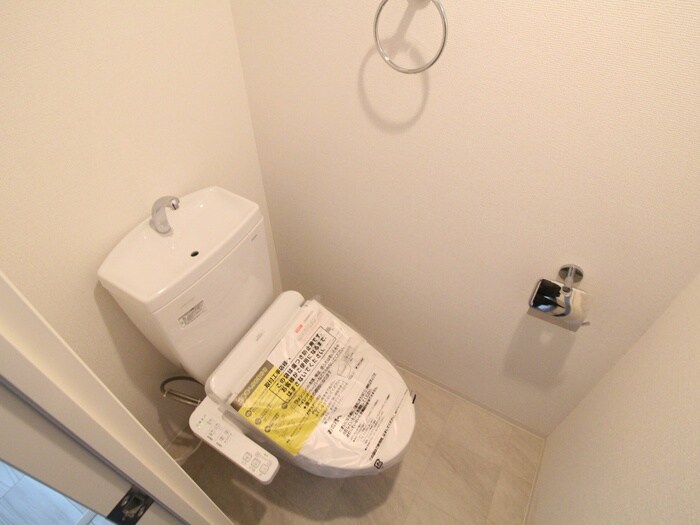 物件内観写真12　(トイレ)