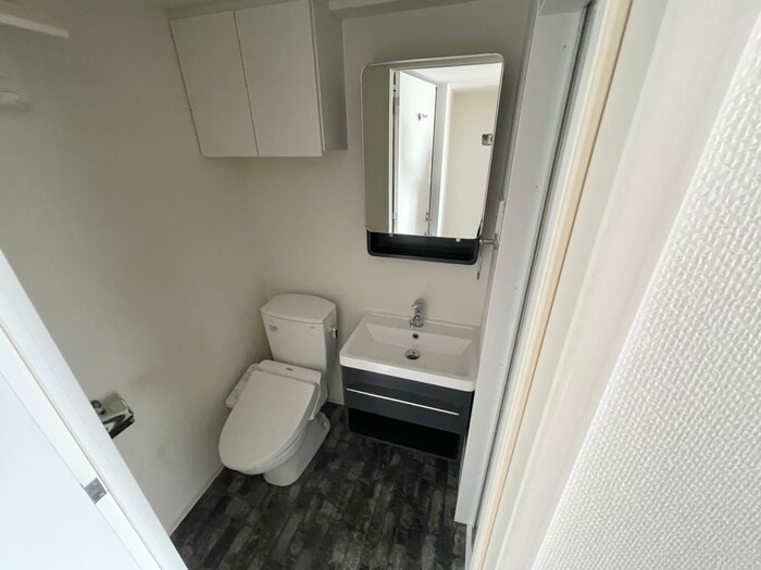 物件内観写真13　(洗面)