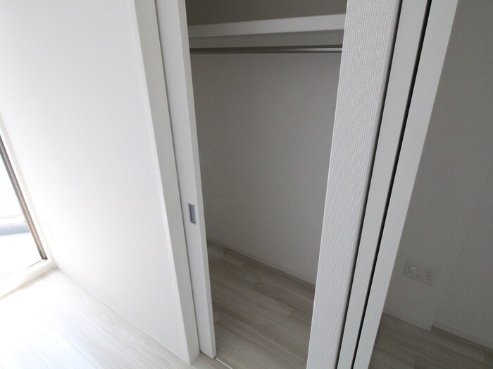物件内観写真15　(収納)